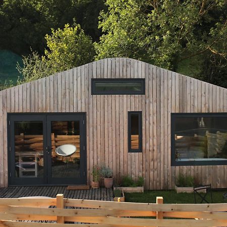 Two Unique Cabins Wrapped In Beautiful Welsh Scenery Presteigne エクステリア 写真