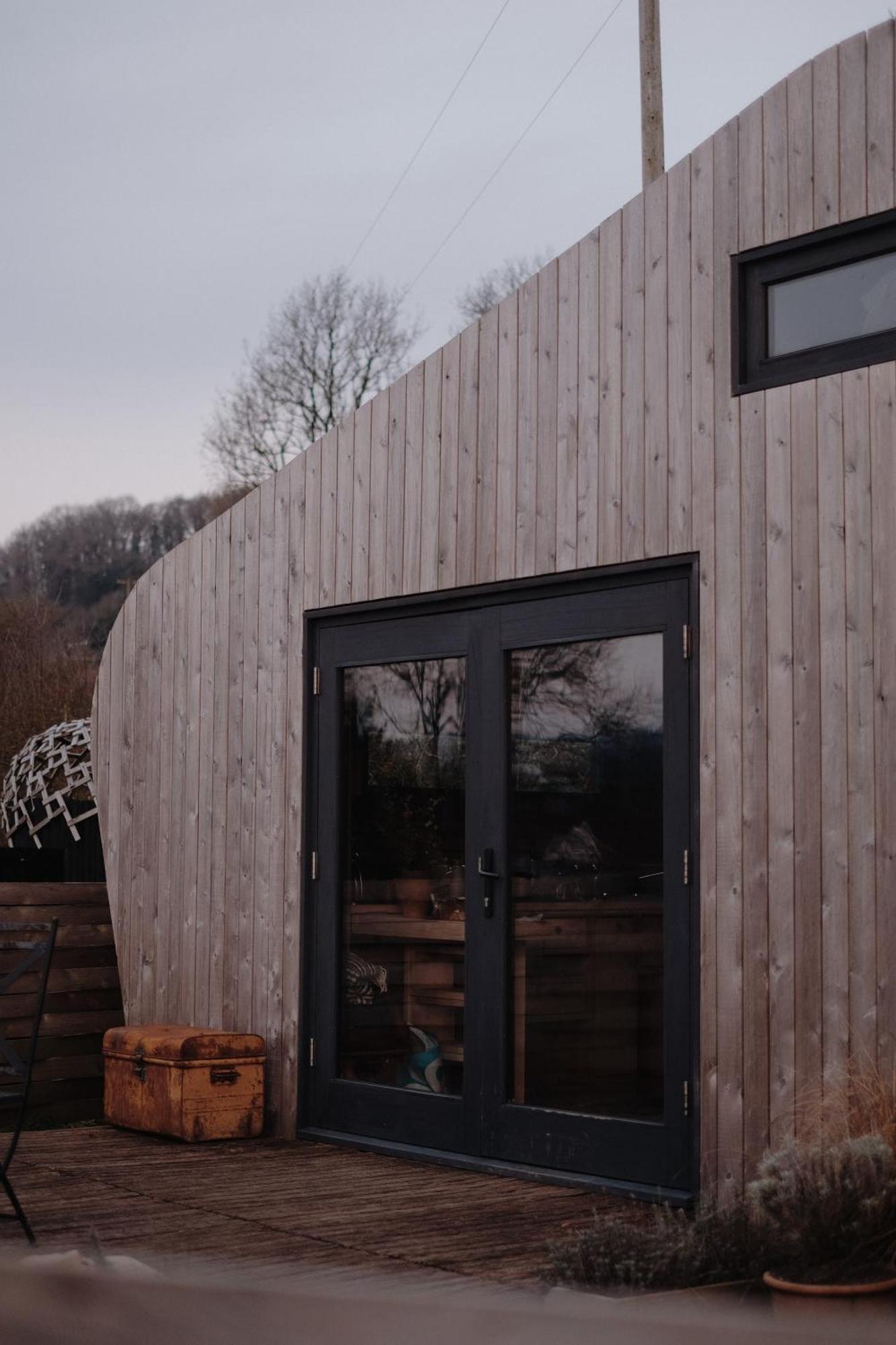 Two Unique Cabins Wrapped In Beautiful Welsh Scenery Presteigne エクステリア 写真